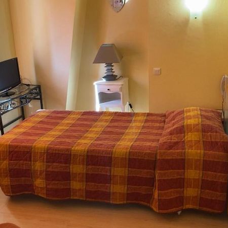 Hotel Beausejour Руан Екстериор снимка