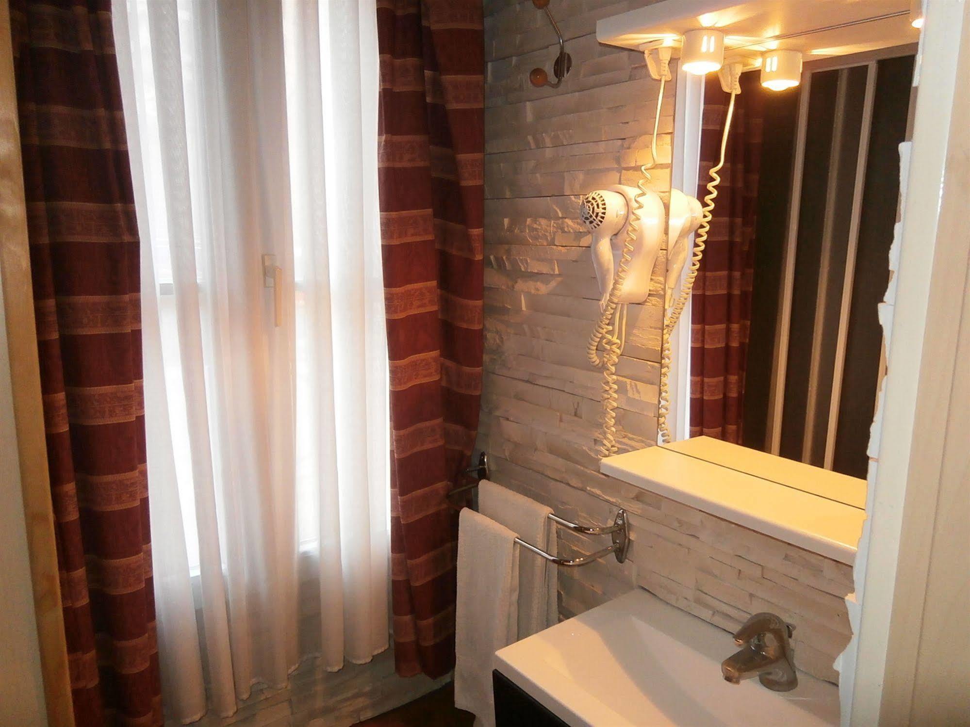 Hotel Beausejour Руан Екстериор снимка